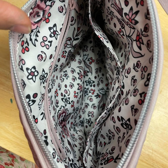 Vera Bradley PT Mini Carson - Picture 3 of 3